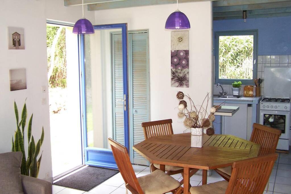 Maison Avec Jardin Clos. Animaux Acceptes - Wifi - Proche Plages De La Trinite Sur Mer Et Carnac Kültér fotó