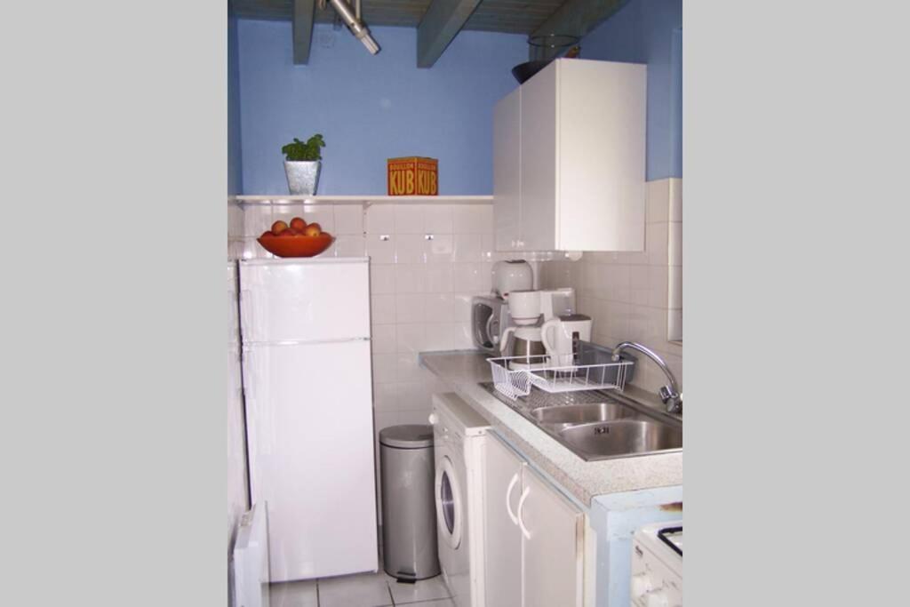 Maison Avec Jardin Clos. Animaux Acceptes - Wifi - Proche Plages De La Trinite Sur Mer Et Carnac Kültér fotó